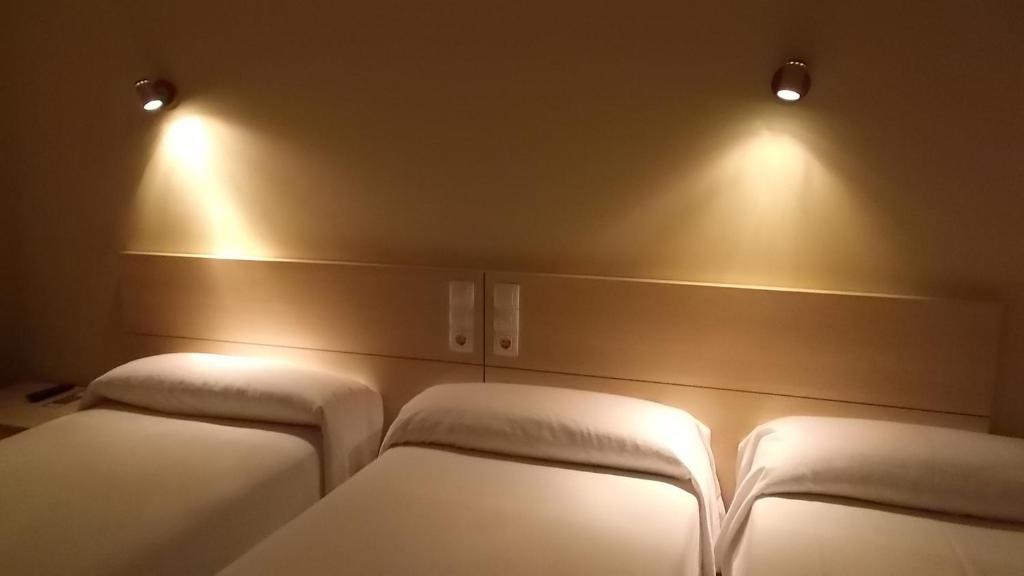 Hostal Europa Castejon  Room photo